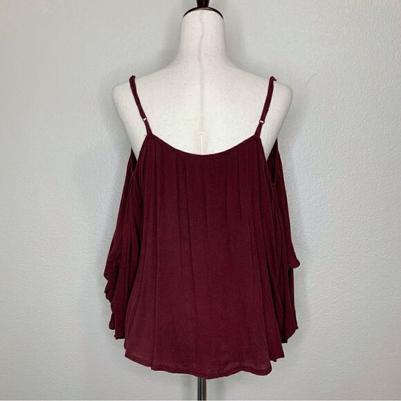 Sans Souci Boho Burgundy Cold Shoulder Tassels Bell Sleeves Top - Picture 8 of 11